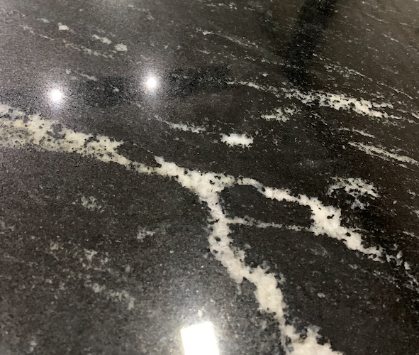 MESA DE COMEDOR AURUM