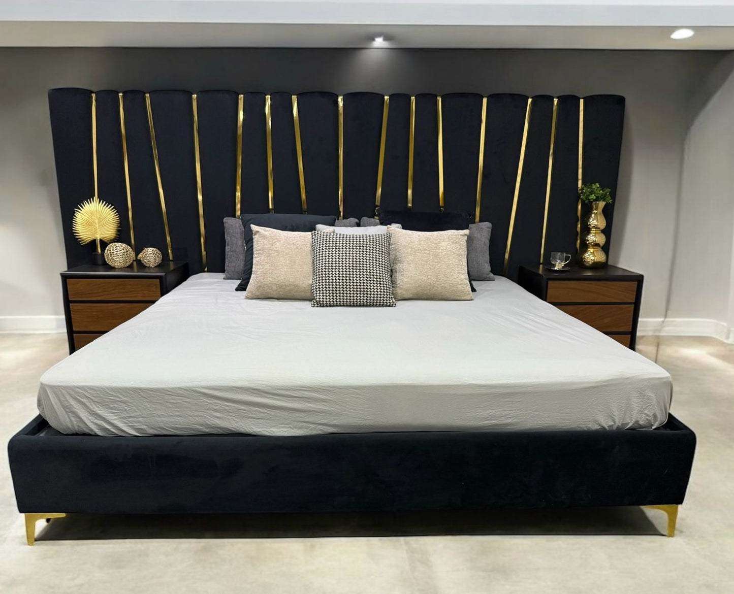 CAMA LUCERNA