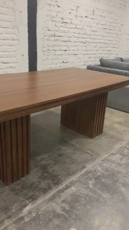 MESA DE COMEDOR SOFIA
